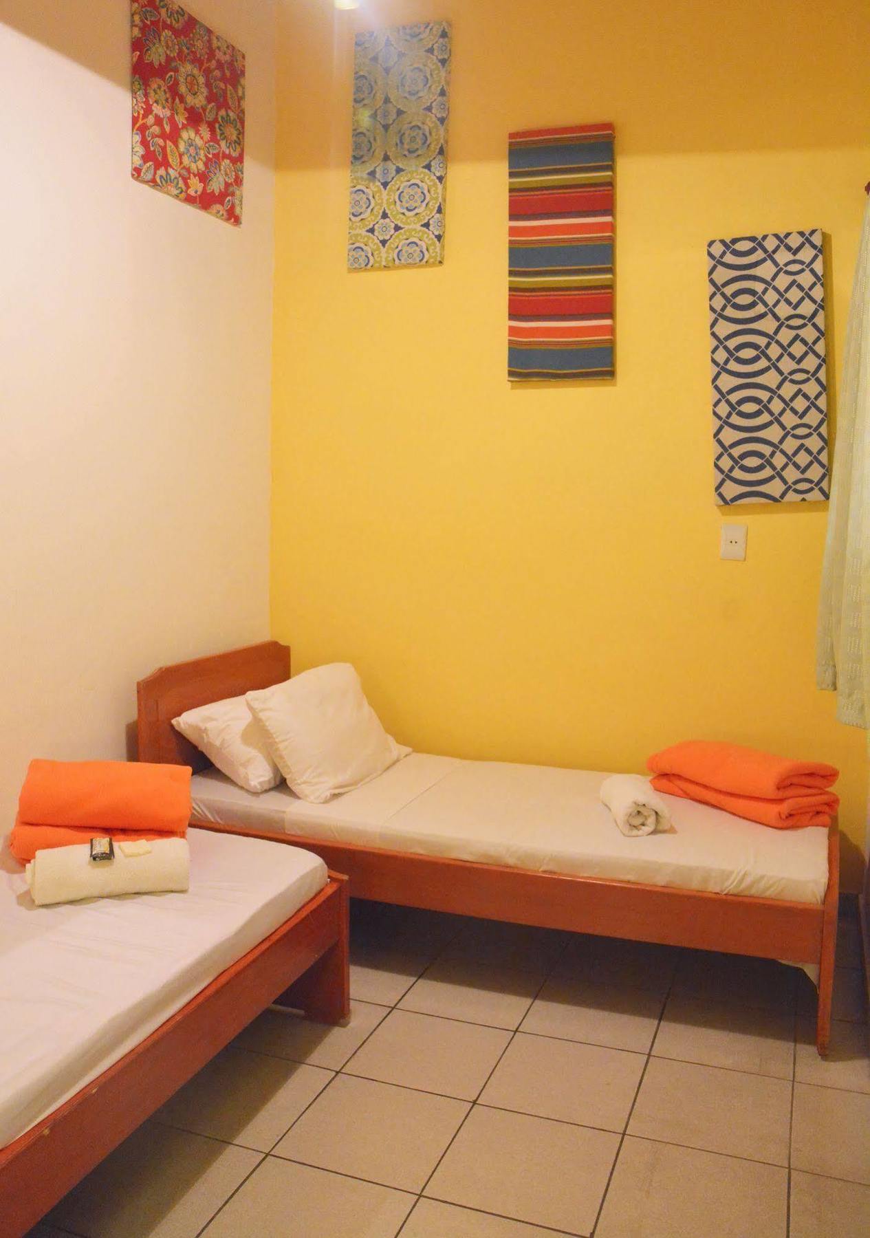 El Viajero Asuncion Hostel & Suites Kültér fotó